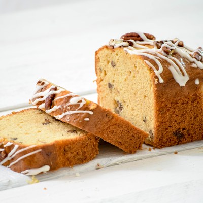 Maple and Pecan Cake